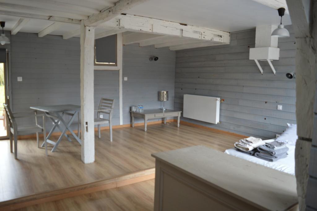Au Passage Des Grues Bed & Breakfast Drosnay Екстериор снимка